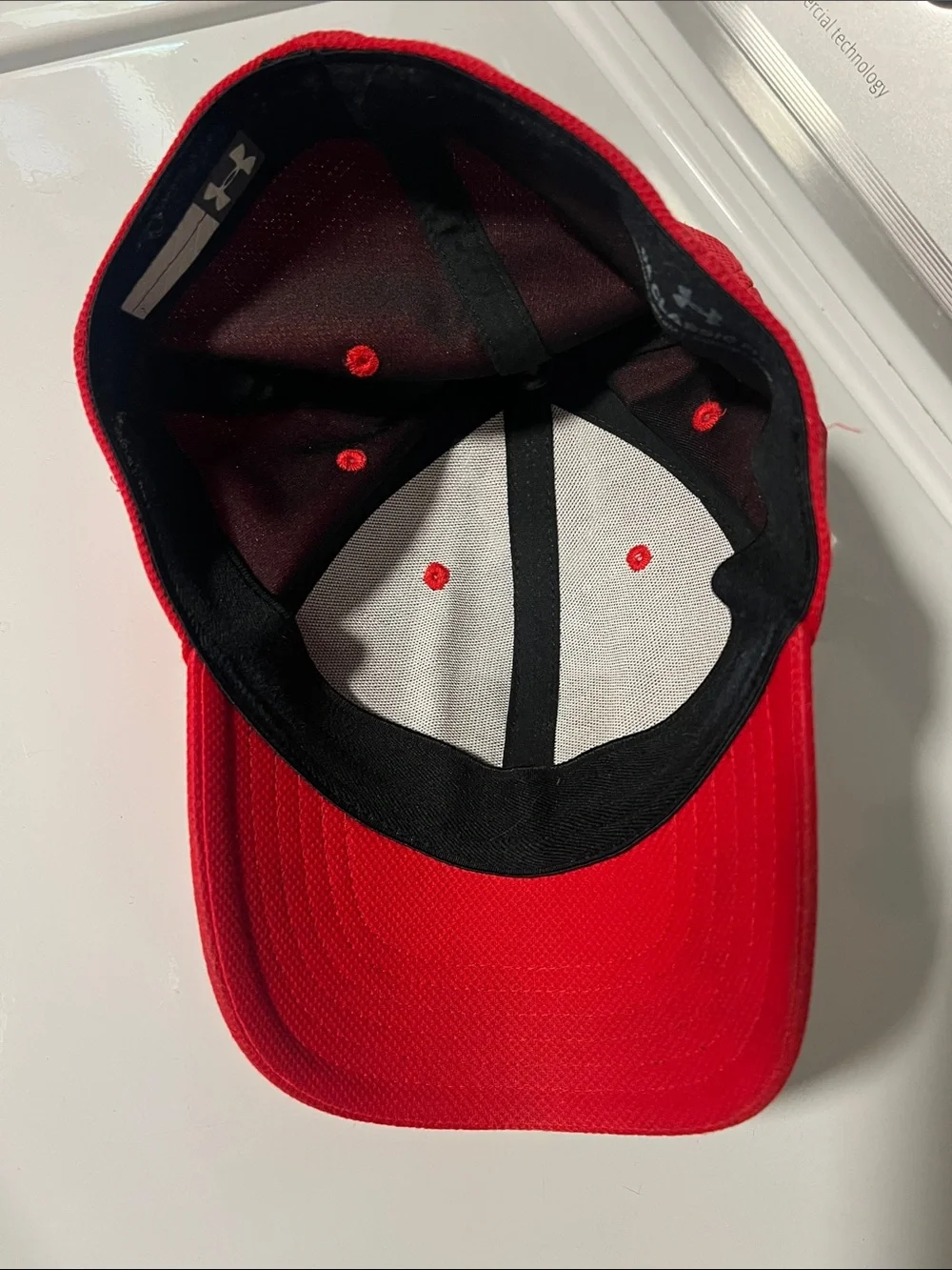 Under Armour bright red